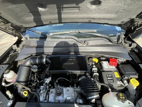 Used 2024 Jeep Compass Sport image 25