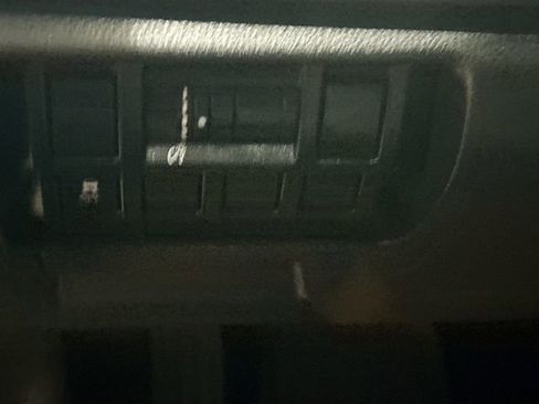 Used 2018 Subaru Crosstrek 2.0i Premium w/ Popular Package #3 image 11