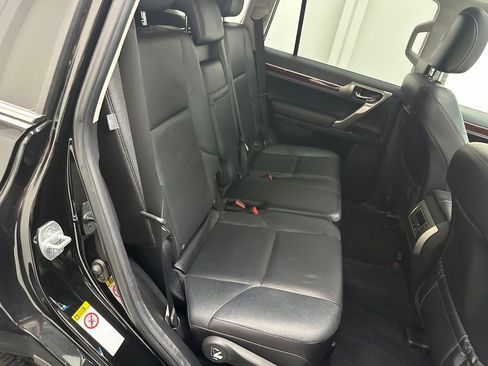 Used 2014 Lexus GX 460 w/ Premium Package AWD/4WD image 11