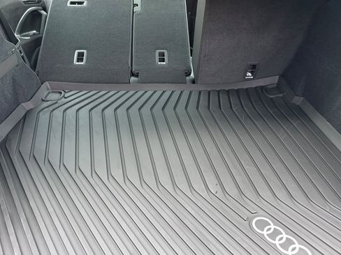 Used 2025 Audi SQ5 Premium Plus w/ Premium Plus Package image 14