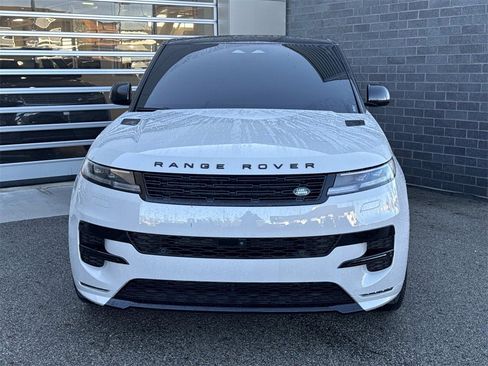 Certified 2025 Land Rover Range Rover Sport Dynamic SE image 2