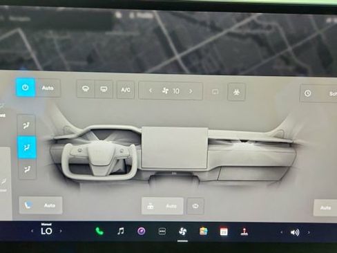Used 2022 Tesla Model S AWD/4WD image 43