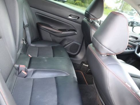 Used 2023 Nissan Altima 2.5 SR AWD/4WD image 16