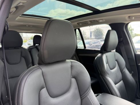 Certified 2024 Volvo XC90 T8 Ultimate w/ Protection Package Premier AWD/4WD image 11