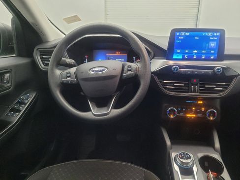 Used 2025 Ford Escape Active AWD/4WD image 22