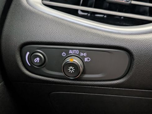 Used 2024 Chevrolet Malibu LT FWD image 31