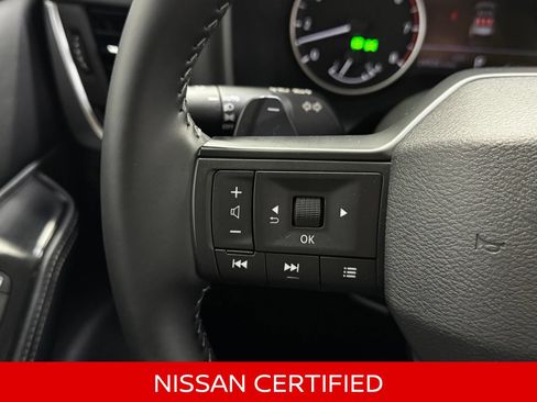 Certified 2025 Nissan Rogue SV AWD/4WD image 23