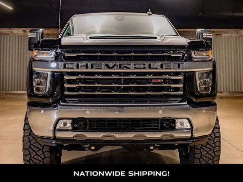 Used 2022 Chevrolet Silverado 2500 LTZ w/ LTZ Plus Package image 4