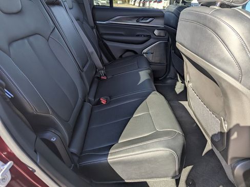 Used 2024 Jeep Grand Cherokee Overland w/ Trailer Tow Package image 13