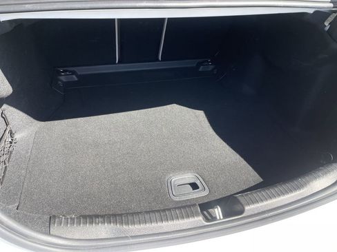 Used 2025 Mercedes-Benz C 300 4MATIC Sedan image 25