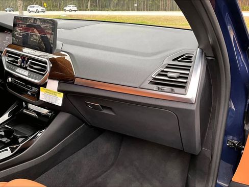 Certified 2024 BMW X3 xDrive30i w/ Premium Package w/ZPA image 18