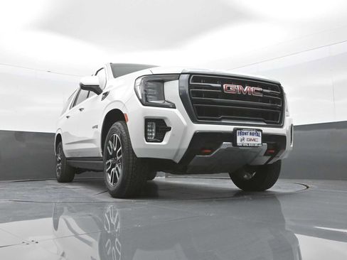 Used 2022 GMC Yukon XL AT4 AWD/4WD image 35
