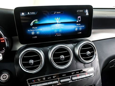 Used 2022 Mercedes-Benz GLC 300 image 20