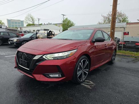Used 2023 Nissan Sentra SR w/ Electronics Package FWD image 6