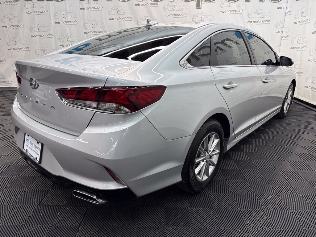 Used 2018 Hyundai Sonata SE FWD image 6