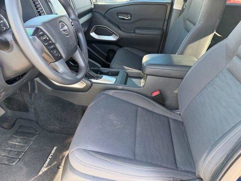 Used 2022 Nissan Frontier SV image 20