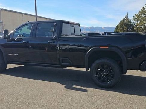 New 2026 GMC Sierra 2500 AT4 w/ AT4 Premium Plus Package image 6