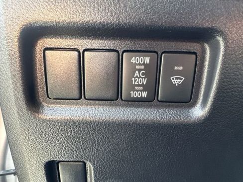 Certified 2024 Toyota 4Runner SR5 AWD/4WD image 34