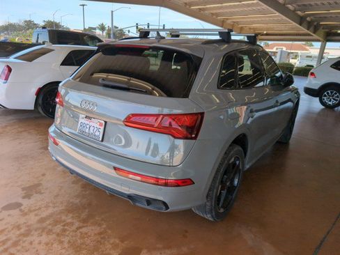 Used 2020 Audi SQ5 Premium Plus w/ Premium Plus Package image 3