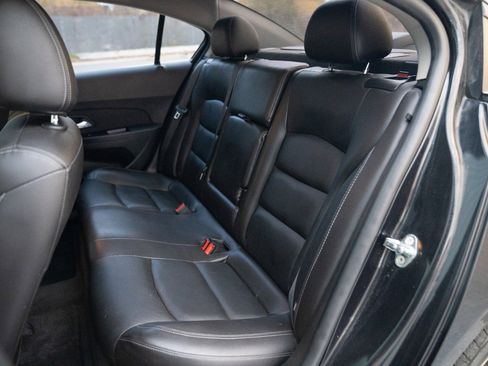 Used 2016 Chevrolet Cruze LT w/ Sun, Sound and Sport Package image 23