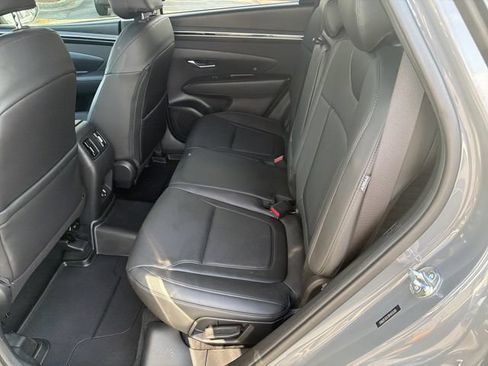 Certified 2024 Hyundai Tucson SEL w/ Convenience Package FWD image 24