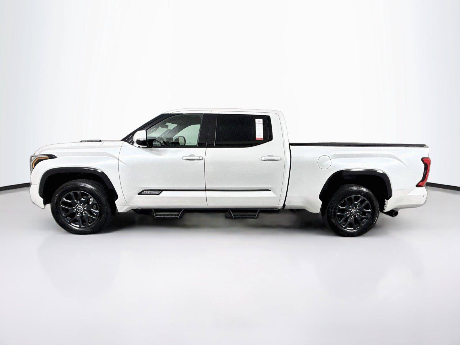 Used 2023 Toyota Tundra Platinum AWD/4WD image 14