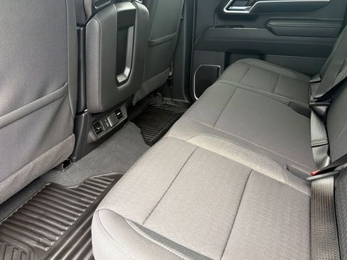 New 2026 GMC Sierra 2500 SLE w/ SLE Value Package; AWD/4WD image 9