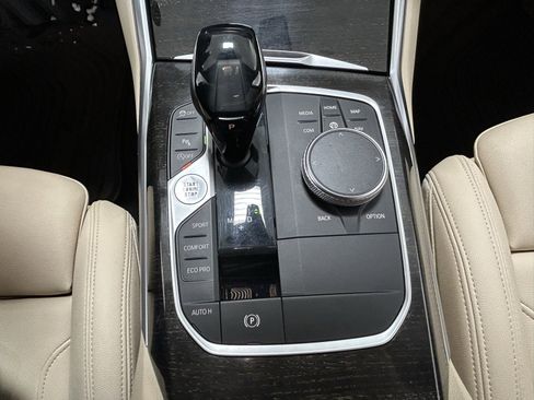 Used 2020 BMW 330i xDrive 330i xDrive w/ Convenience Package image 23