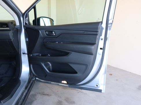 Used 2025 Honda Odyssey EX-L image 41