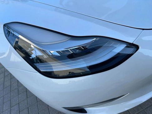 Used 2020 Tesla Model 3 Standard Range Plus image 60