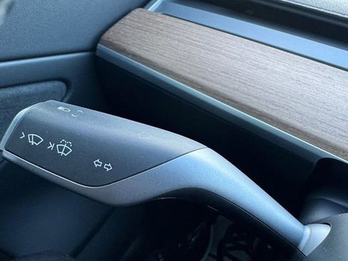 Used 2020 Tesla Model 3 Long Range image 11