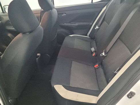 Used 2021 Nissan Versa SV FWD image 18