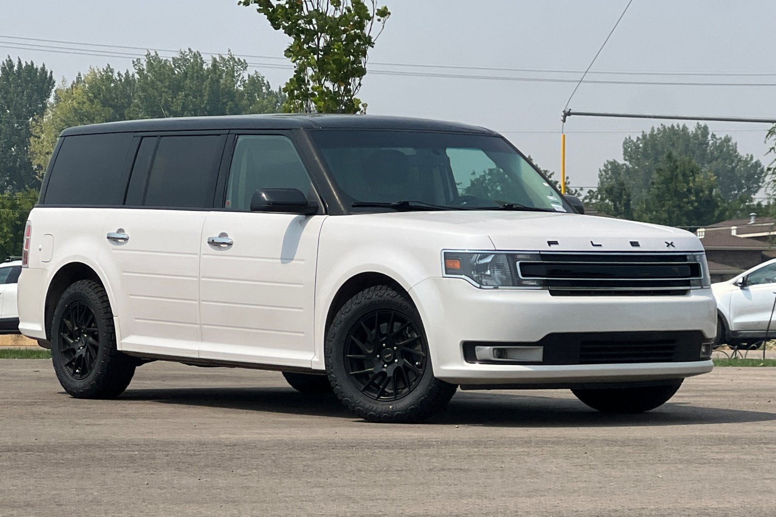 Used 2019 Ford Flex SEL w/ Equipment Group 202A AWD/4WD image 2