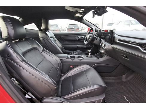 Used 2024 Ford Mustang GT Premium image 23