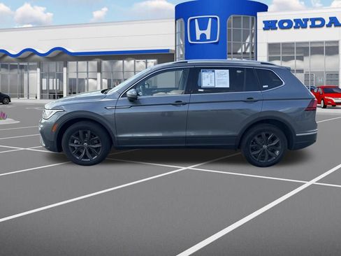 Used 2024 Volkswagen Tiguan SE FWD image 5