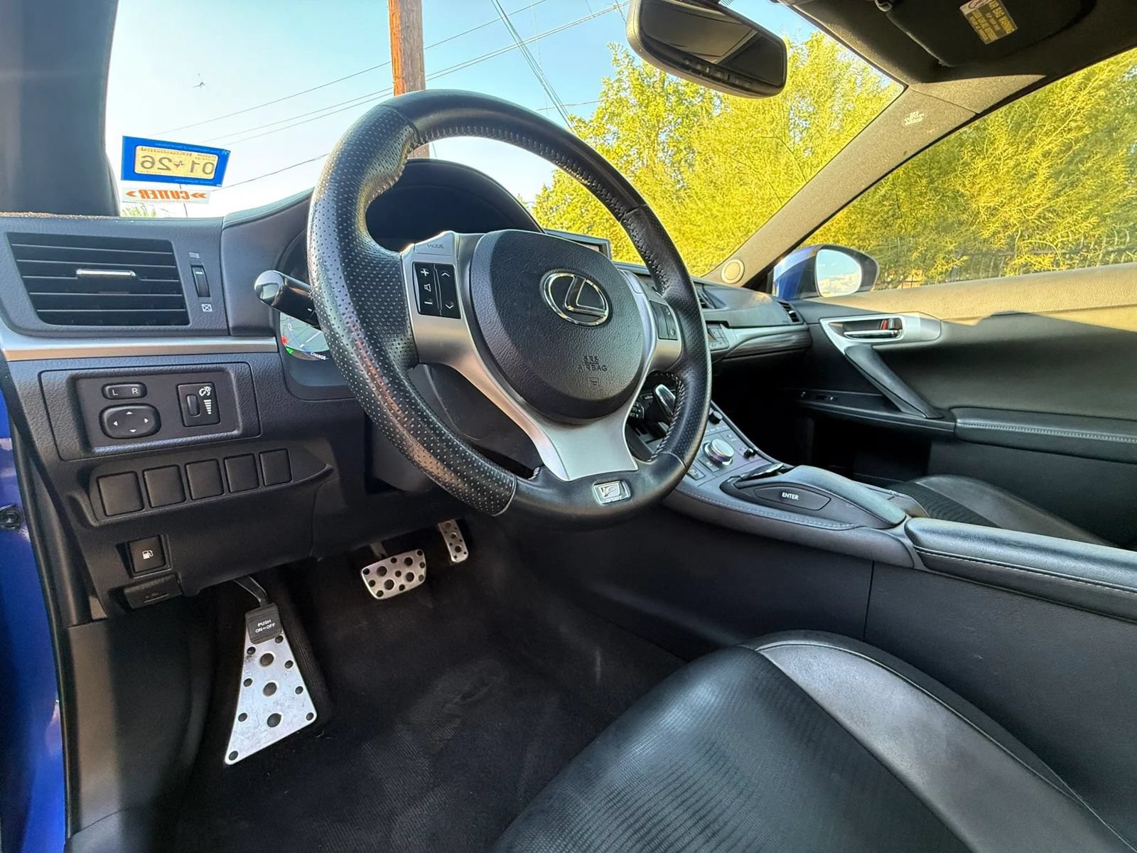 Used 2013 Lexus CT 200h w/ F Sport Pkg w/Nuluxe Trim FWD image 12