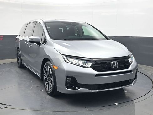 New 2026 Honda Odyssey Elite image 2