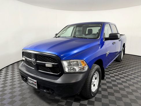 Used 2019 RAM 1500 Tradesman w/ Popular Equipment Group AWD/4WD image 3