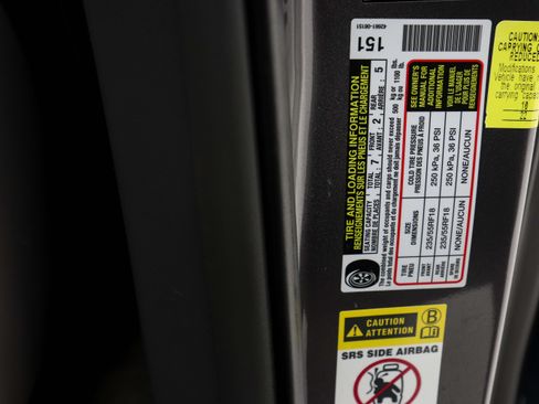 Used 2017 Toyota Sienna XLE AWD/4WD image 33