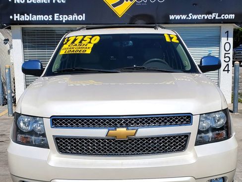 Used 2012 Chevrolet Suburban LTZ RWD image 3