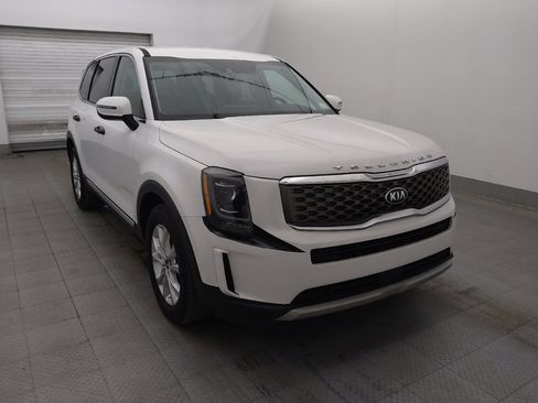 Used 2020 Kia Telluride LX FWD image 13