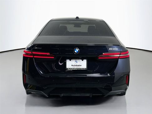 New 2026 BMW 530i xDrive w/ M Sport Package AWD/4WD image 12