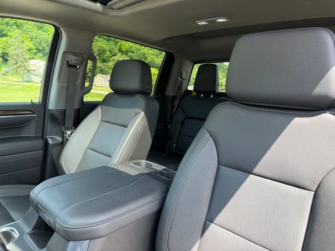 Used 2024 GMC Sierra 1500 Elevation w/ Elevation Premium Package AWD/4WD image 24