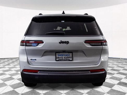 New 2026 Jeep Grand Cherokee L Limited w/ Limited Altitude Package AWD/4WD image 17