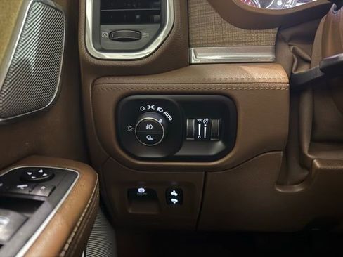 Used 2021 RAM 1500 Limited image 15