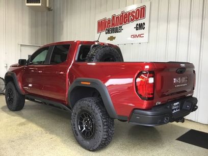 New 2024 GMC Canyon AT4X w/ AT4X AEV Edition