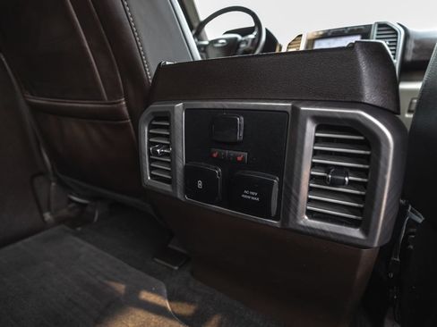 Used 2019 Ford F150 Limited AWD/4WD image 35