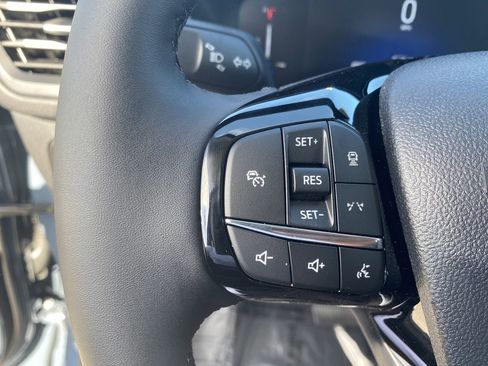 New 2026 Ford Escape SE image 30