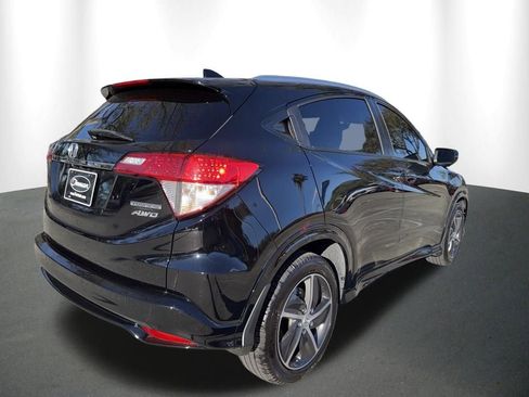 Used 2019 Honda HR-V Touring image 11