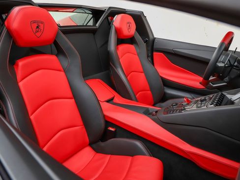 Used 2014 Lamborghini Aventador LP 720-4 50th Anniversario image 6